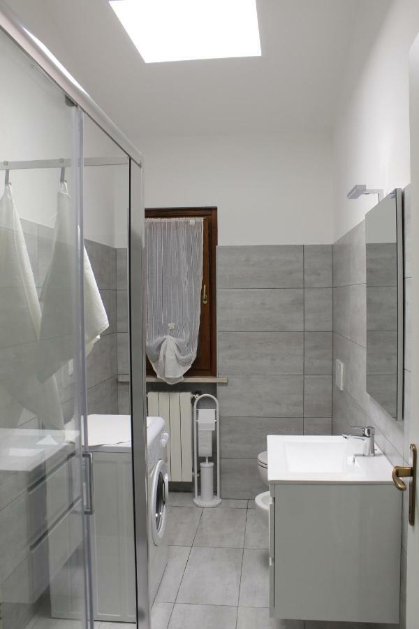 Residence Degli Ulivi 西尔米奥奈 外观 照片