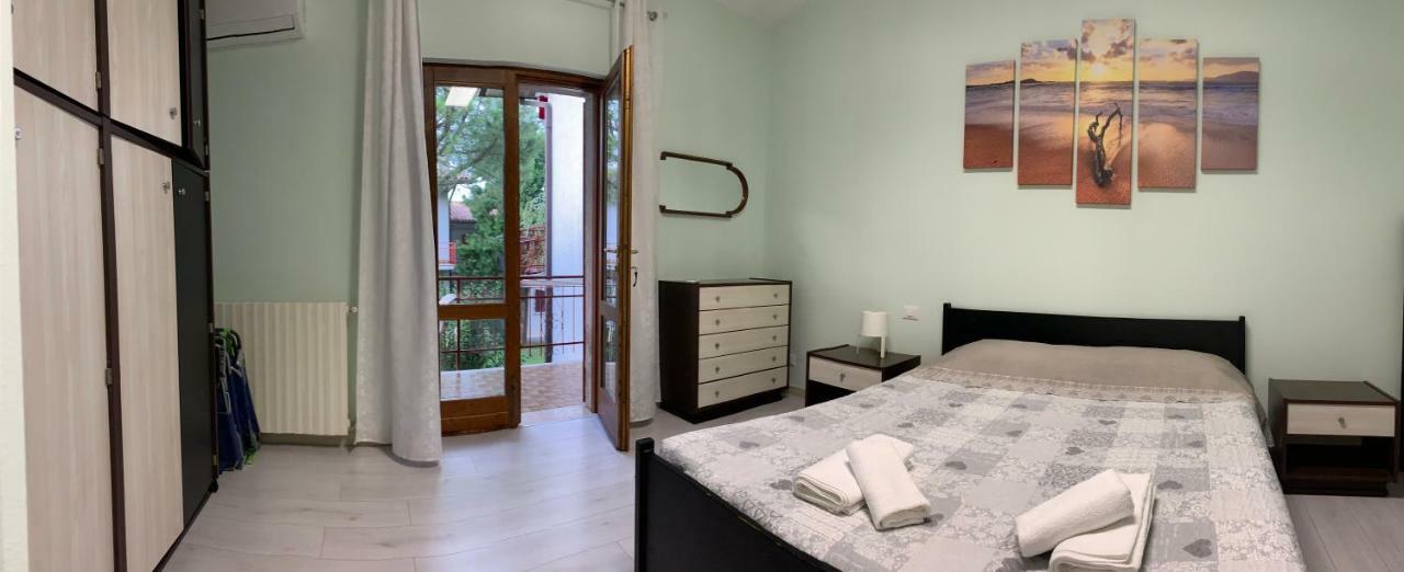 Residence Degli Ulivi 西尔米奥奈 外观 照片